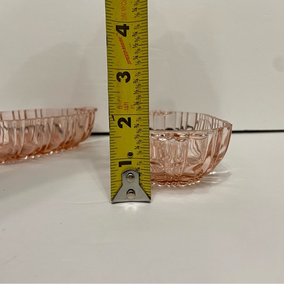 2 Vintage ANCHOR HOCKING Pink Depression Glass “Old Cafe”Olive Pickle Boat Dish - Picture 13 of 14